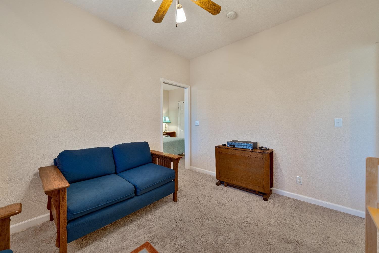 Detail Gallery Image 31 of 50 For 3523 Evergreen Ct, Rocklin,  CA 95765 - 3 Beds | 2/1 Baths