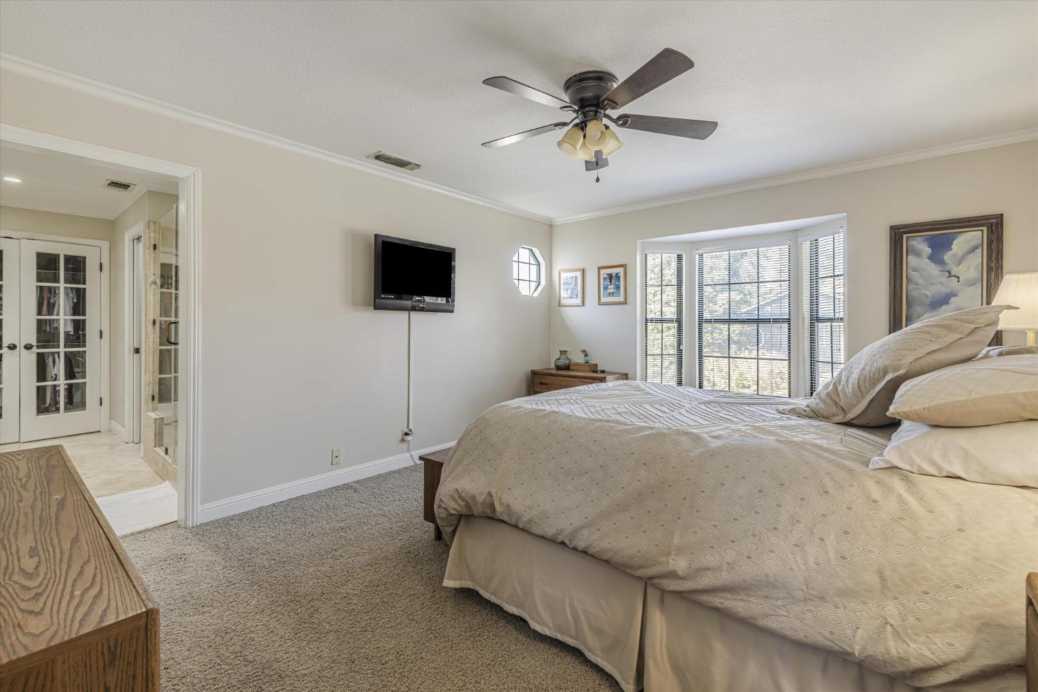 Detail Gallery Image 22 of 39 For 7900 Meadowridge Ct, Fair Oaks,  CA 95628 - 4 Beds | 2/1 Baths