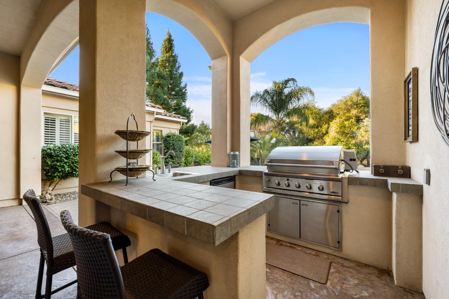 Detail Gallery Image 28 of 75 For 8100 Macargo Ct, Granite Bay,  CA 95746 - 4 Beds | 4/1 Baths