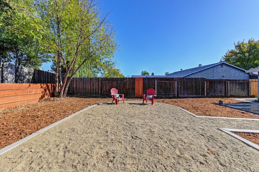 Detail Gallery Image 39 of 50 For 7429 Springvale Way, Citrus Heights,  CA 95621 - 3 Beds | 2 Baths