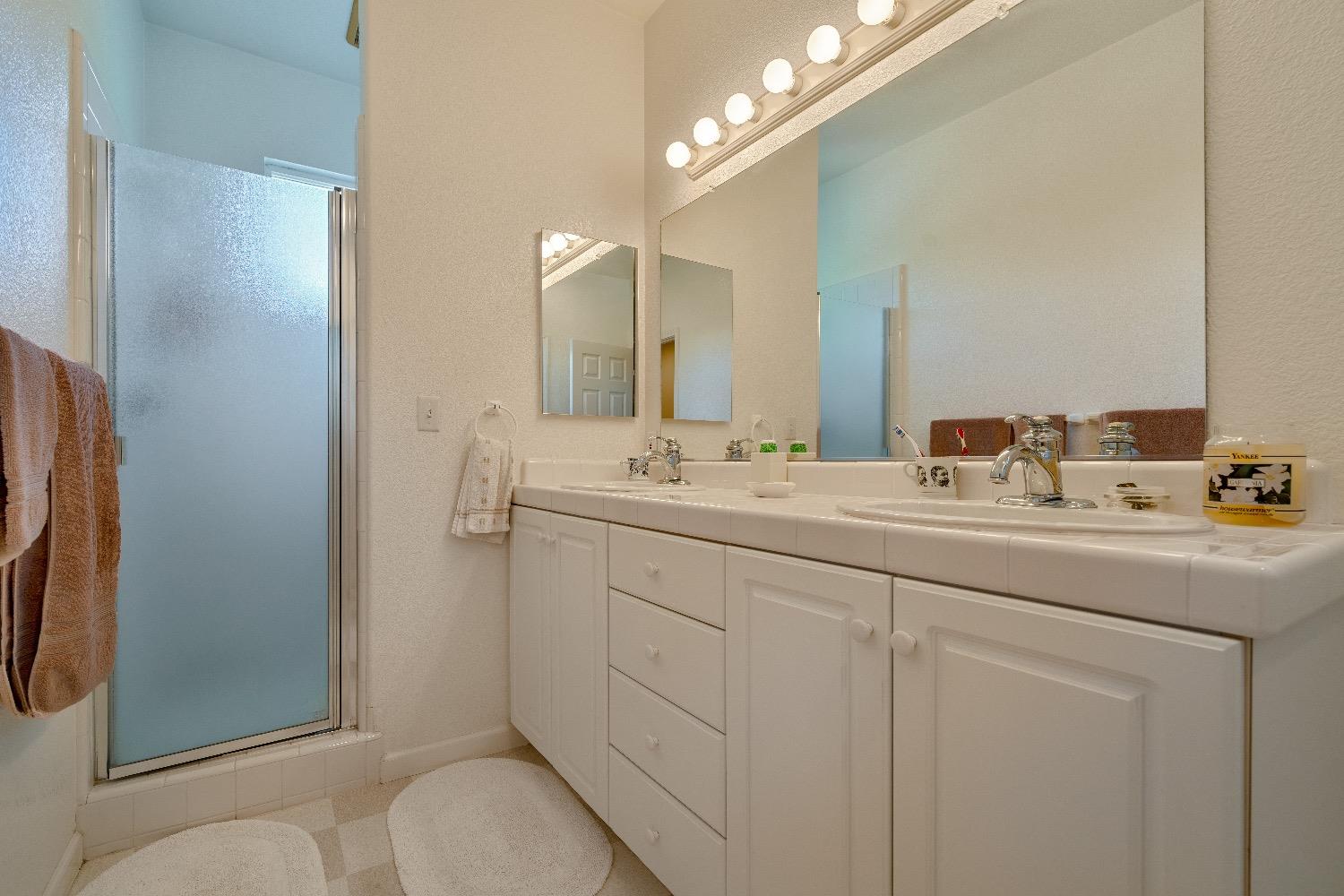 Detail Gallery Image 18 of 50 For 3523 Evergreen Ct, Rocklin,  CA 95765 - 3 Beds | 2/1 Baths