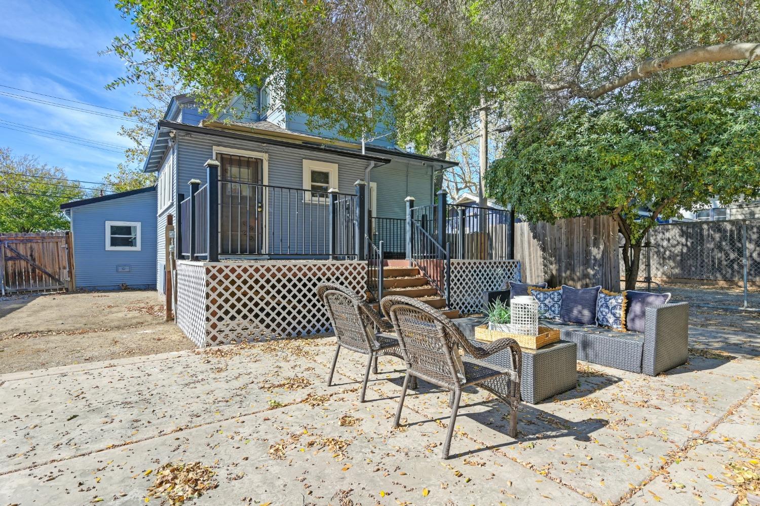 Detail Gallery Image 39 of 41 For 3137 33rd St, Sacramento,  CA 95817 - 3 Beds | 2 Baths