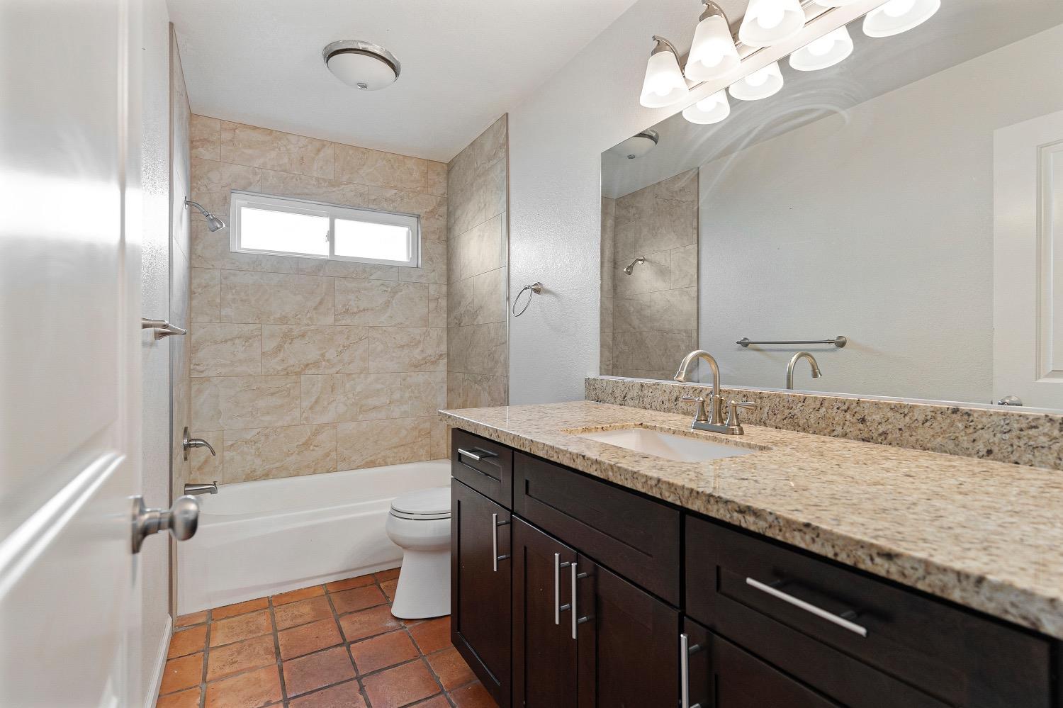 Detail Gallery Image 24 of 34 For 8928 Bainbridge Pl, Stockton,  CA 95209 - 3 Beds | 2 Baths