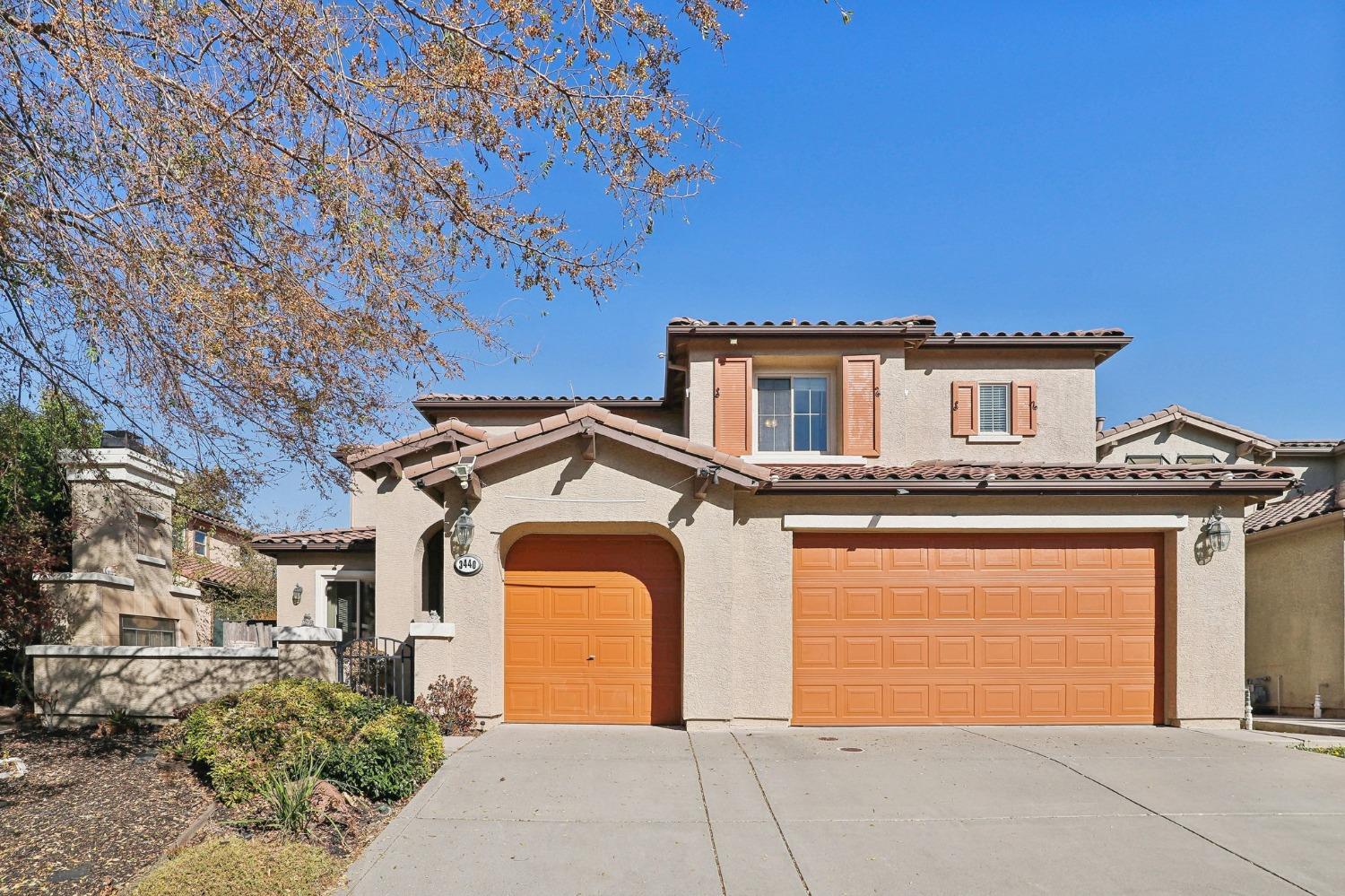 Detail Gallery Image 1 of 61 For 3440 Coyote Rd, West Sacramento,  CA 95691 - 5 Beds | 3/1 Baths