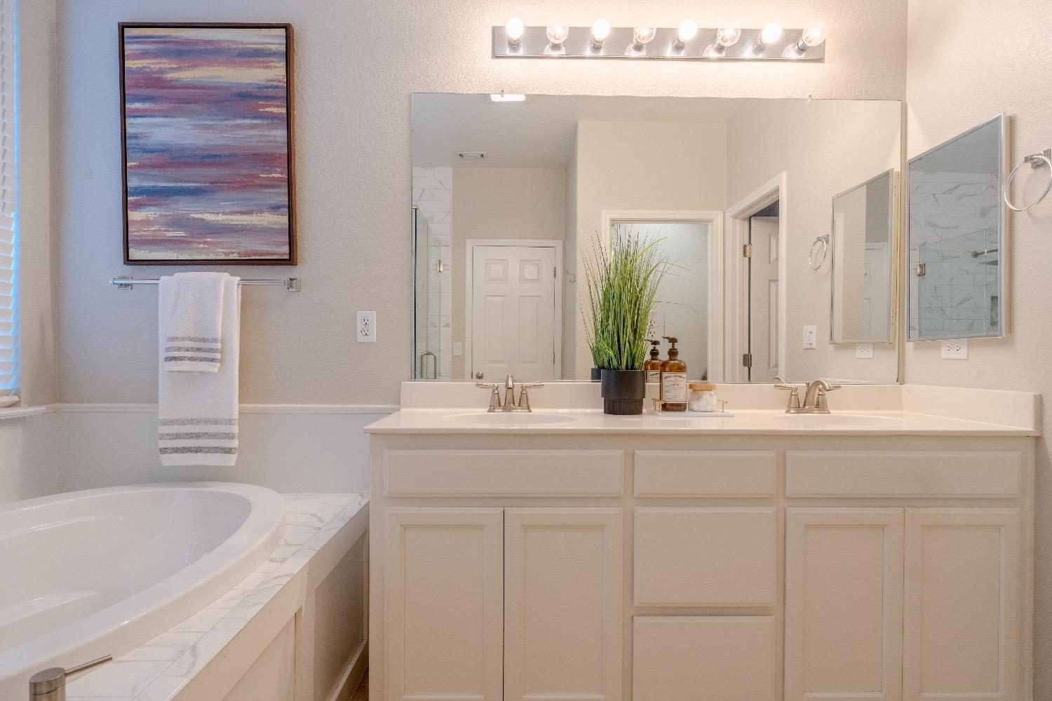 Detail Gallery Image 16 of 20 For 1013 Barbados St, Manteca,  CA 95337 - 3 Beds | 2 Baths