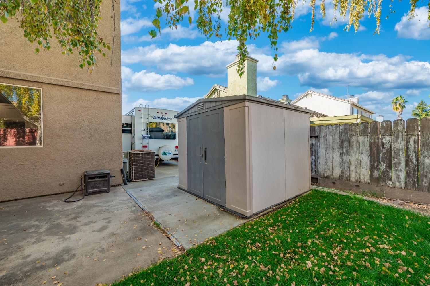 Detail Gallery Image 45 of 48 For 4613 Sun Stone Ct, Salida,  CA 95368 - 3 Beds | 2/1 Baths