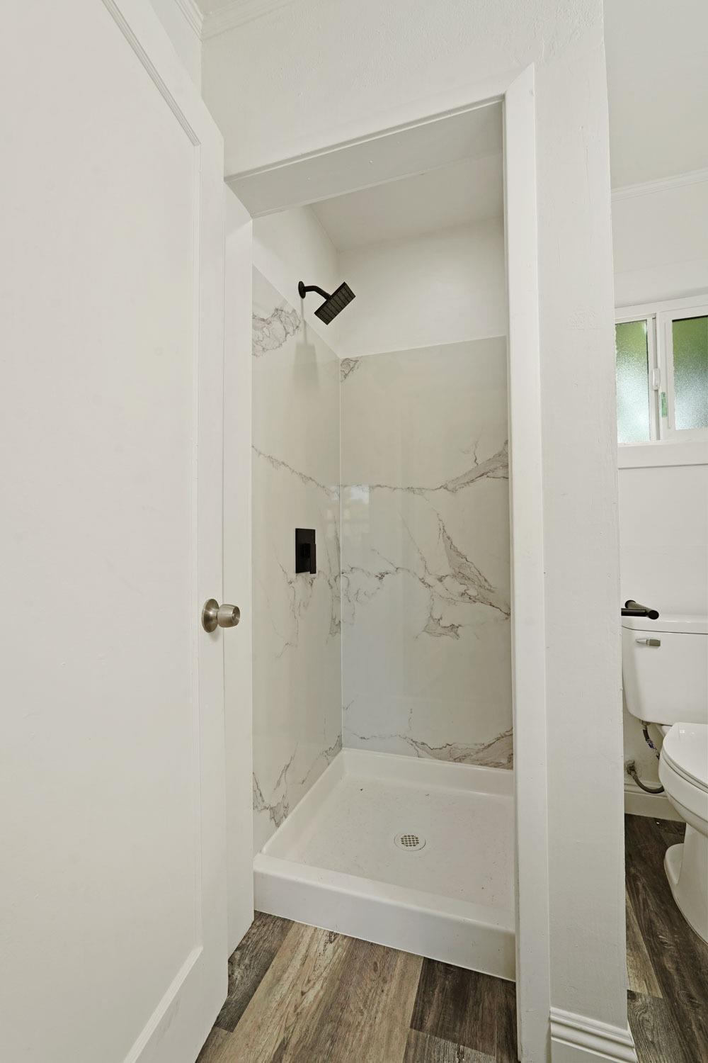 Detail Gallery Image 28 of 38 For 408 E Noble St, Stockton,  CA 95204 - 3 Beds | 2 Baths