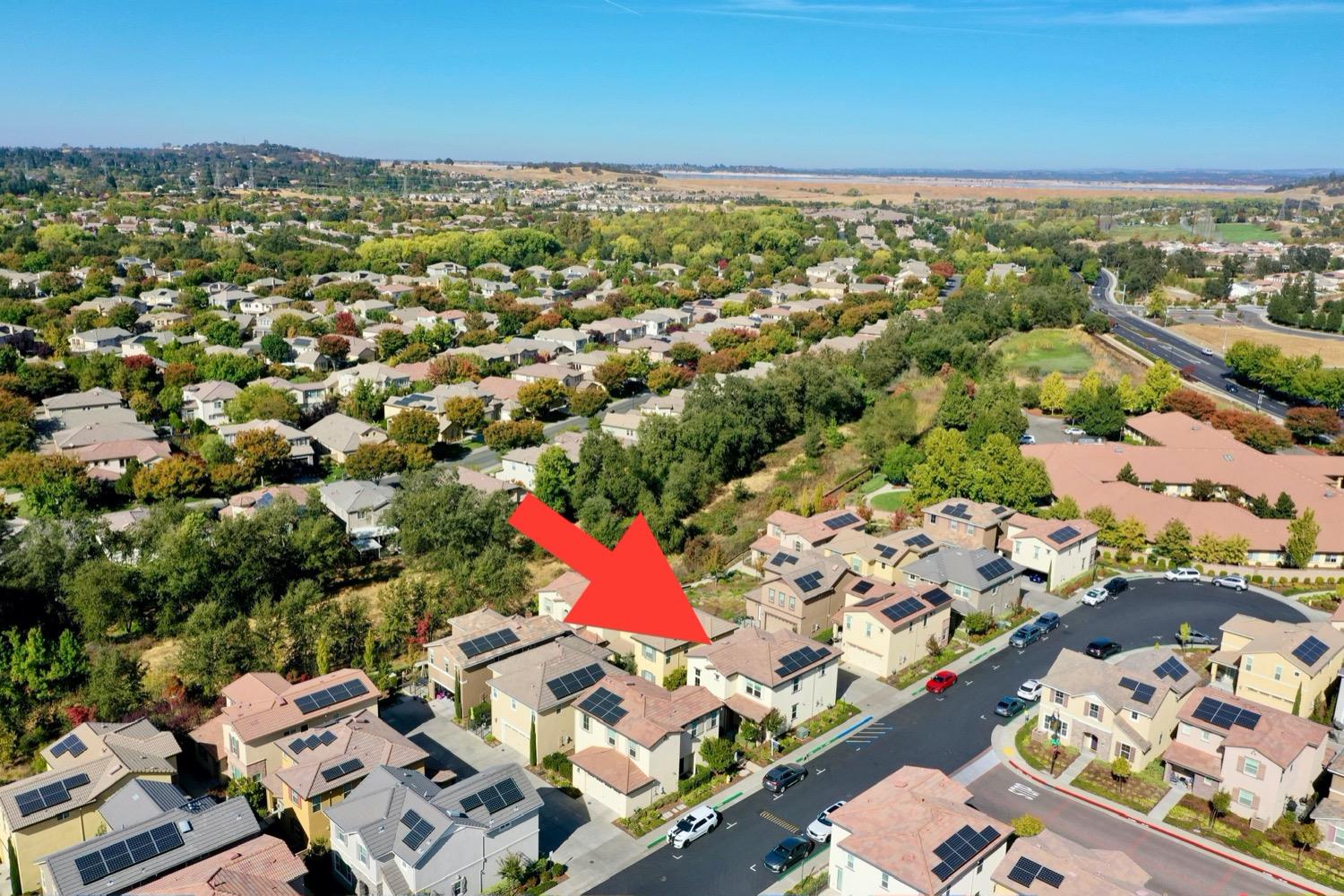 Detail Gallery Image 2 of 40 For 1140 Veranda Ct, Folsom,  CA 95630 - 4 Beds | 2/1 Baths