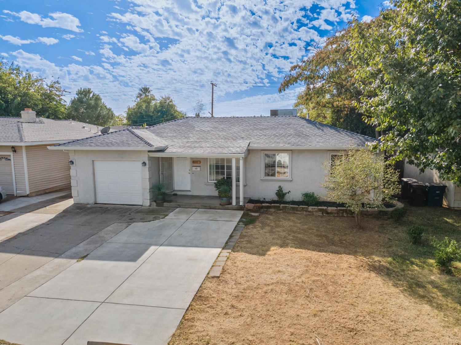 Detail Gallery Image 2 of 36 For 2620 Ribier Way, Rancho Cordova,  CA 95670 - 4 Beds | 2 Baths