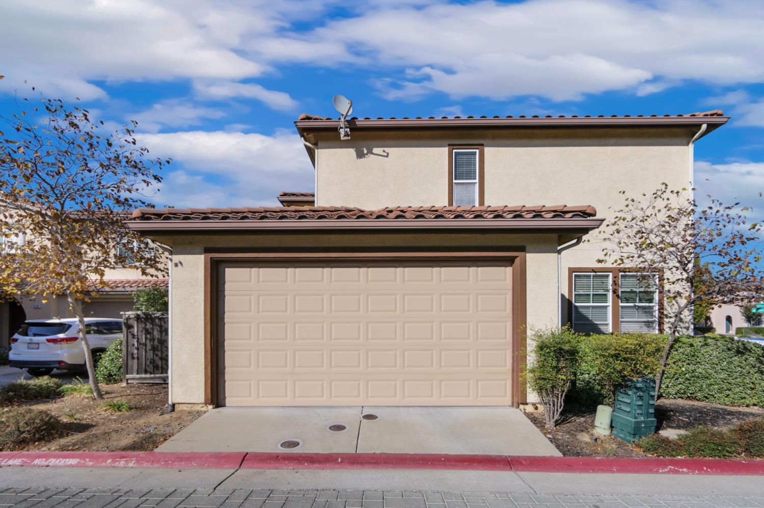 Detail Gallery Image 56 of 58 For 8397 Crystal Walk Cir, Elk Grove,  CA 95758 - 4 Beds | 2/1 Baths