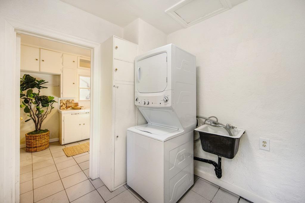 Detail Gallery Image 28 of 40 For 3738 Miller Way, Sacramento,  CA 95817 - 2 Beds | 1 Baths