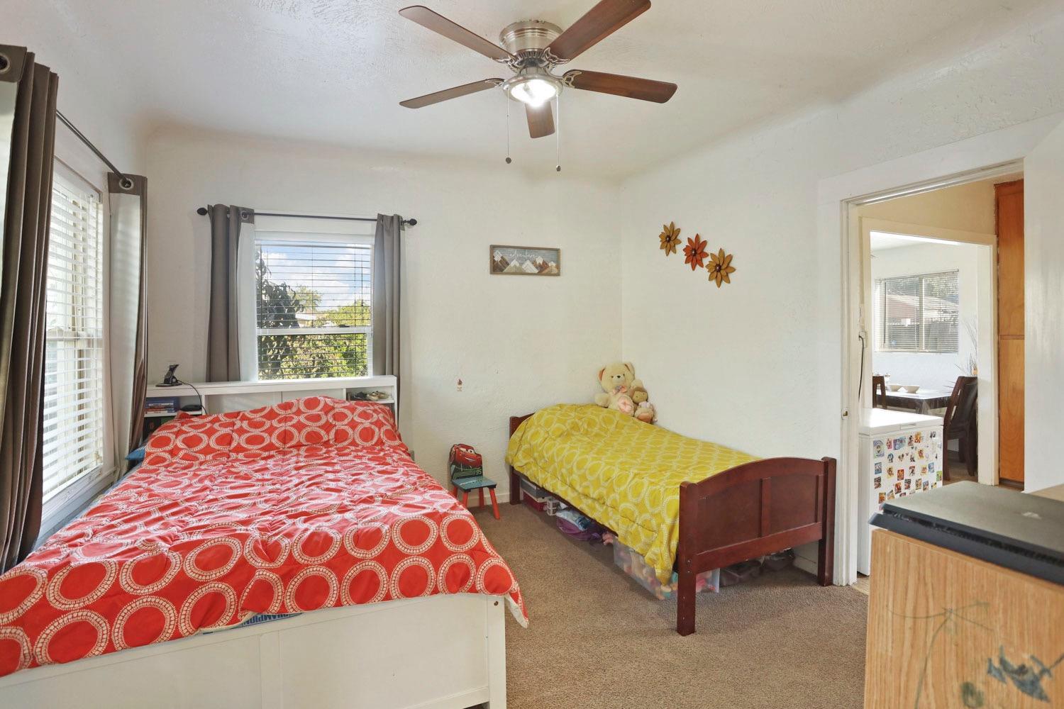 Detail Gallery Image 11 of 22 For 360 S E St, Stockton,  CA 95205 - 2 Beds | 1 Baths