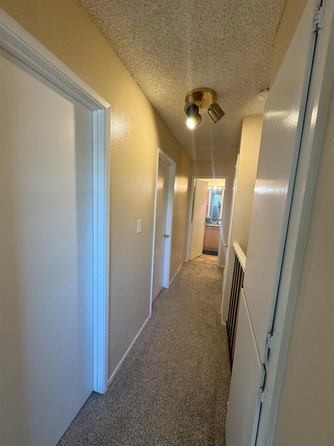 Detail Gallery Image 17 of 30 For 5736 Shadow Creek Dr #2,  Sacramento,  CA 95841 - 3 Beds | 1/1 Baths