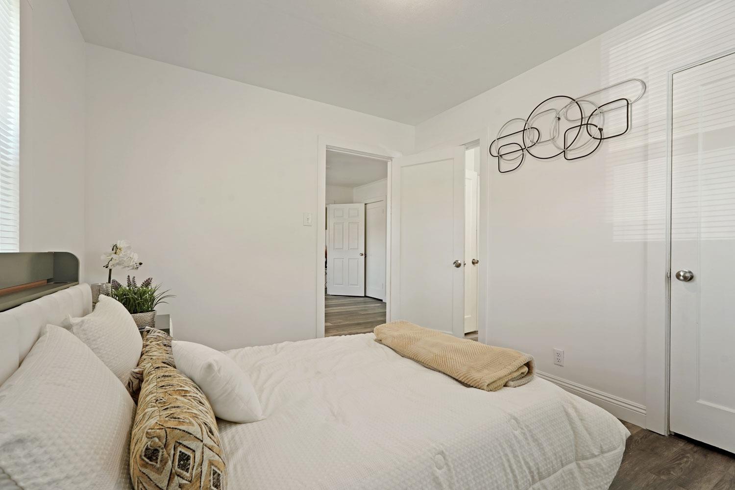 Detail Gallery Image 25 of 38 For 408 E Noble St, Stockton,  CA 95204 - 3 Beds | 2 Baths