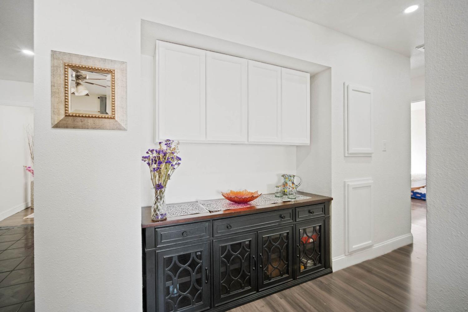 Detail Gallery Image 9 of 36 For 2620 Ribier Way, Rancho Cordova,  CA 95670 - 4 Beds | 2 Baths