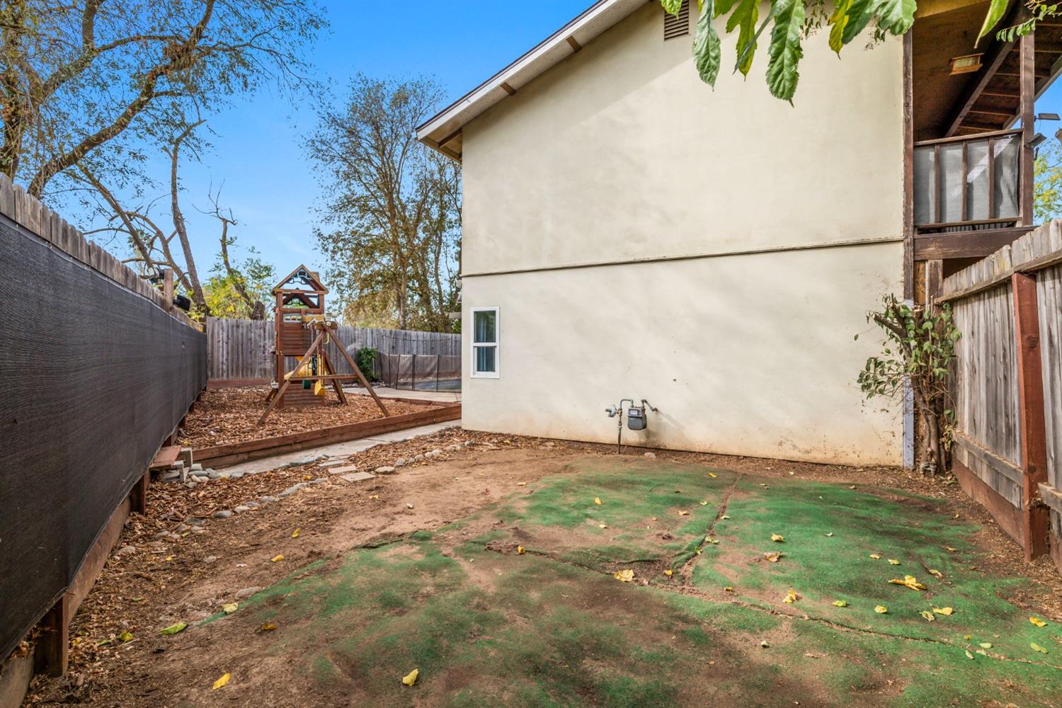 Detail Gallery Image 34 of 40 For 9470 Butterfield Way, Sacramento,  CA 95827 - 4 Beds | 2/1 Baths