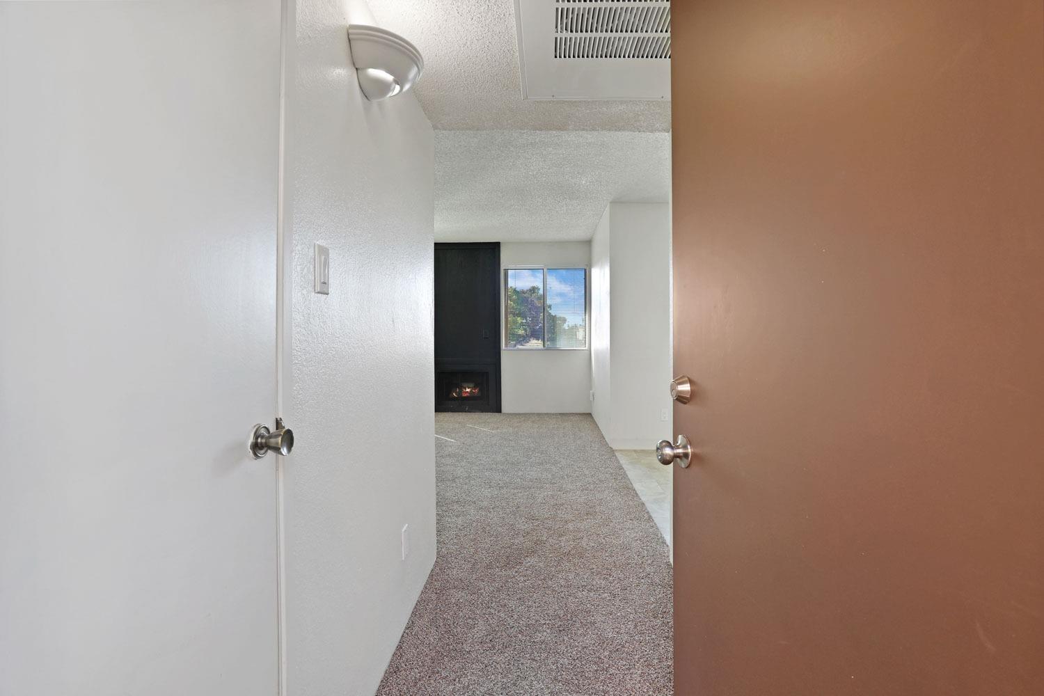 Detail Gallery Image 6 of 23 For 4332 Pacific Ave #28,  Stockton,  CA 95207 - 2 Beds | 1 Baths