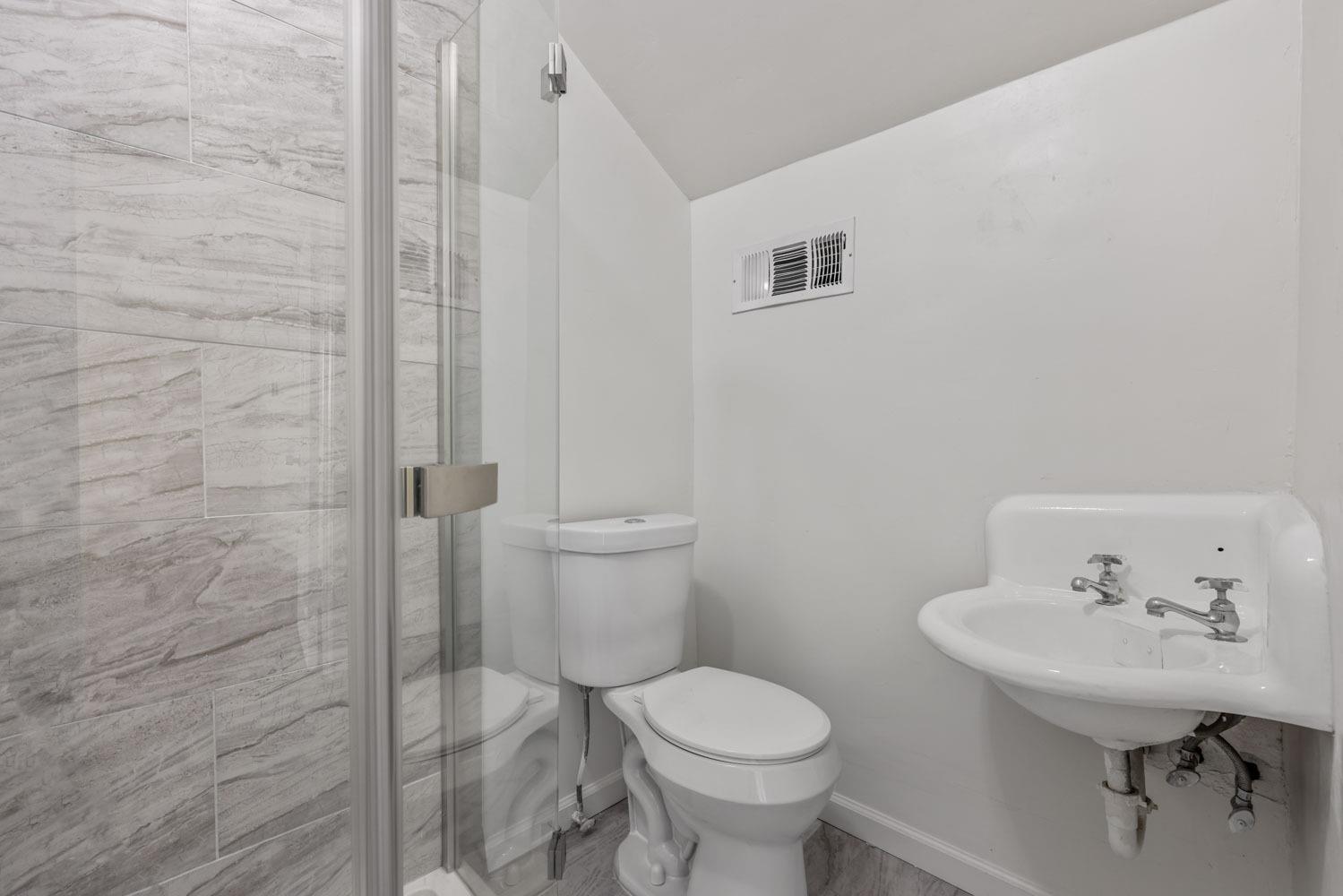 Detail Gallery Image 27 of 41 For 334 Vermont Ave, Turlock,  CA 95380 - 3 Beds | 2 Baths