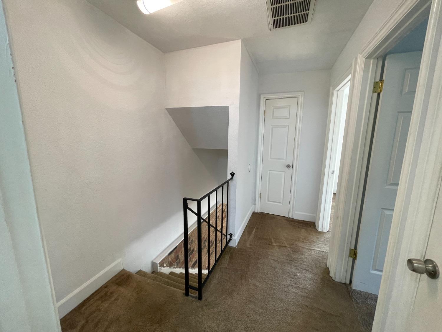 Detail Gallery Image 14 of 26 For 4605 Greenholme Dr #2,  Sacramento,  CA 95842 - 2 Beds | 1 Baths