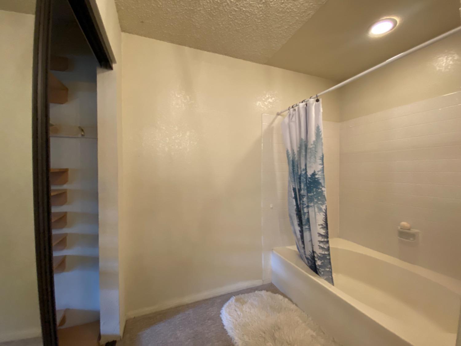 Detail Gallery Image 18 of 25 For 2280 Hurley Way #36,  Sacramento,  CA 95825 - 2 Beds | 2 Baths