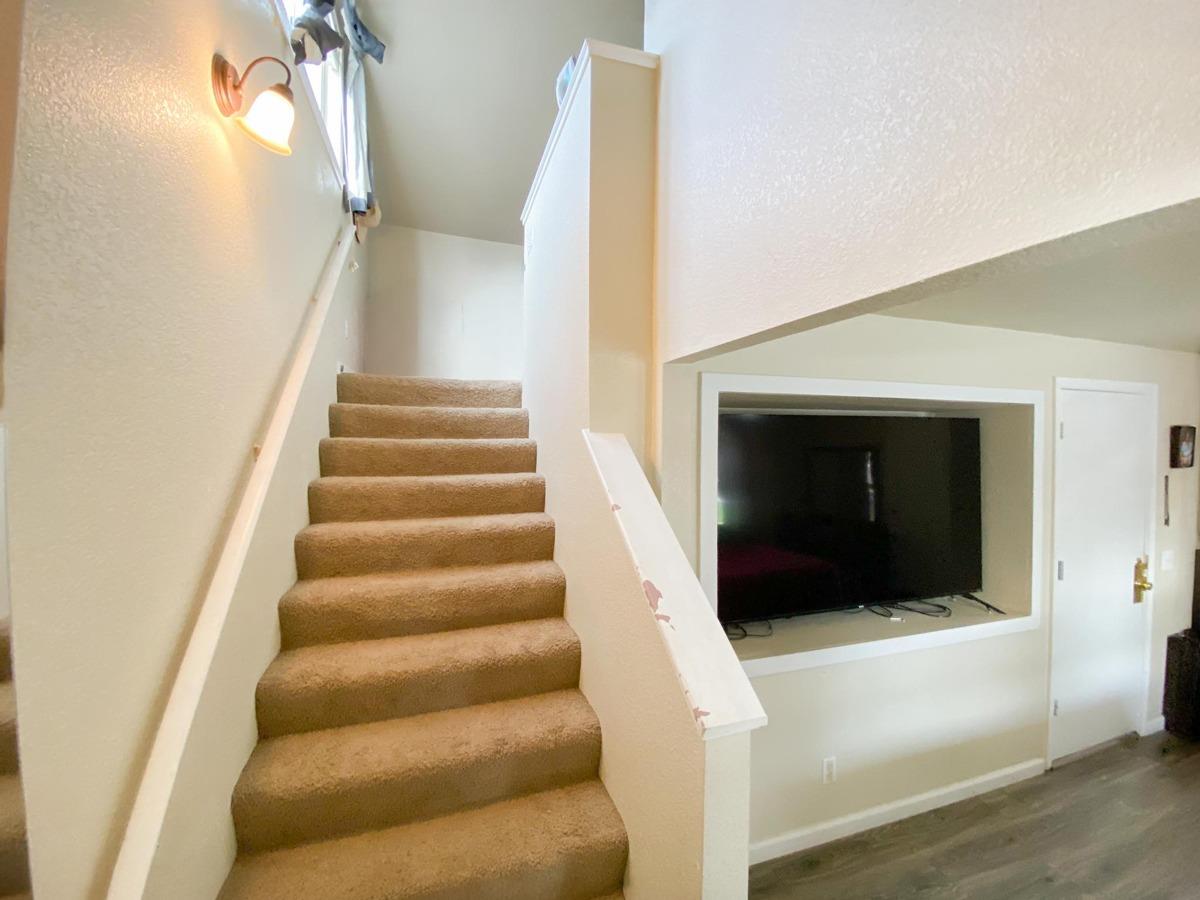 Detail Gallery Image 13 of 22 For 4724 a Pkwy, Sacramento,  CA 95823 - 3 Beds | 2 Baths