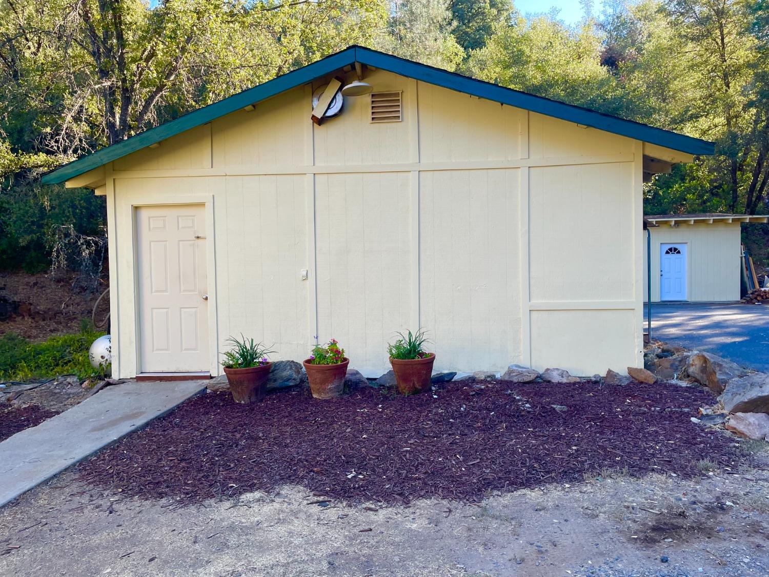 Detail Gallery Image 57 of 68 For 3859 Murphys Grade Rd, Angels Camp,  CA 95222 - 3 Beds | 2/1 Baths