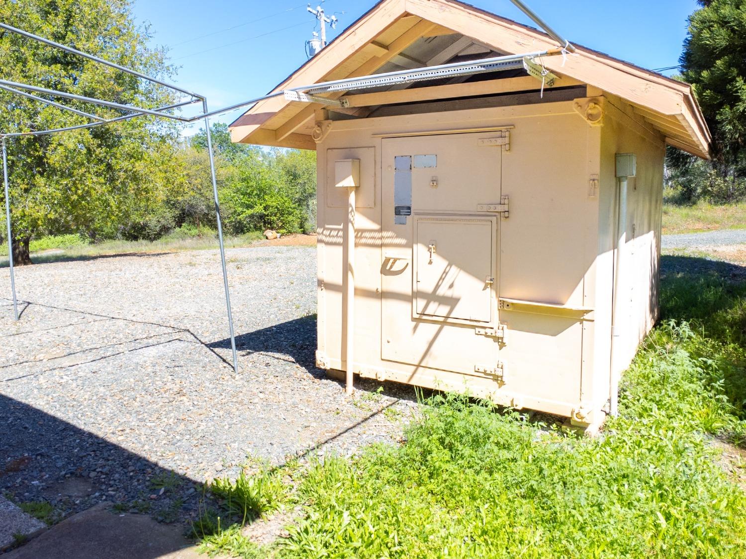 Detail Gallery Image 36 of 48 For 9401 Thomas Way, Oregon House,  CA 95962 - 2 Beds | 2 Baths