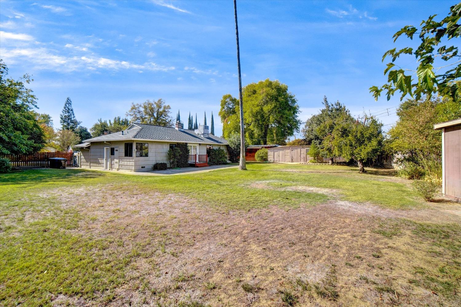 Detail Gallery Image 29 of 32 For 3771 N Edge Dr, Sacramento,  CA 95821 - 2 Beds | 1/1 Baths