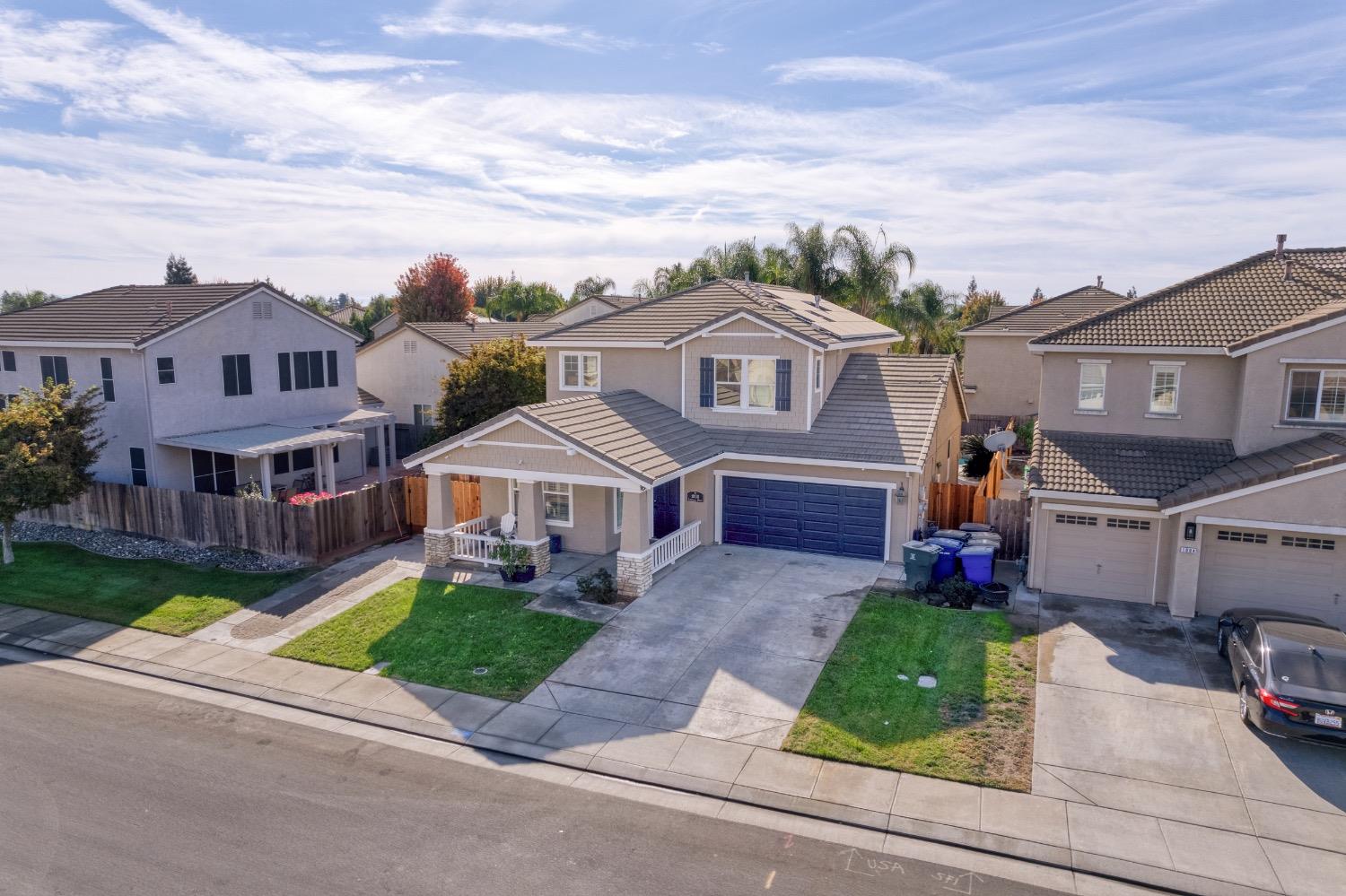 Detail Gallery Image 3 of 40 For 1008 Loretelli Dr, Modesto,  CA 95356 - 5 Beds | 3 Baths