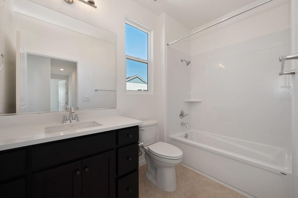 Detail Gallery Image 20 of 34 For 8287 Artemis Dr, Elk Grove,  CA 95757 - 3 Beds | 2/1 Baths