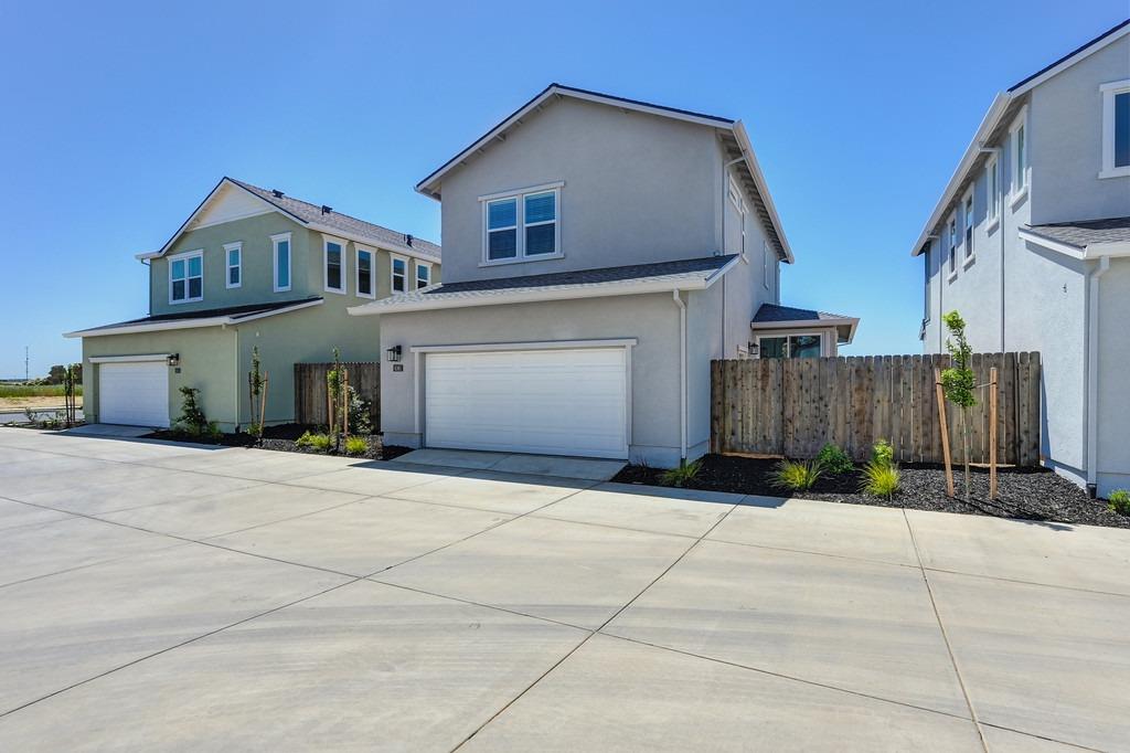 Detail Gallery Image 38 of 38 For 8361 Luan Way, Elk Grove,  CA 95757 - 3 Beds | 2/1 Baths