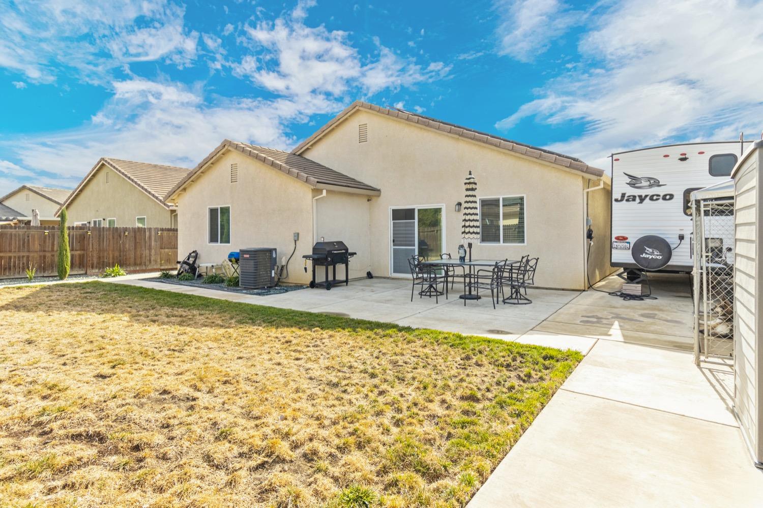 Detail Gallery Image 28 of 29 For 1151 Twinberry St, Plumas Lake,  CA 95961 - 4 Beds | 2 Baths