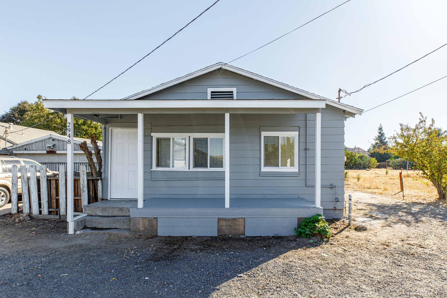 Rocky Lane, Riverbank, California image 2