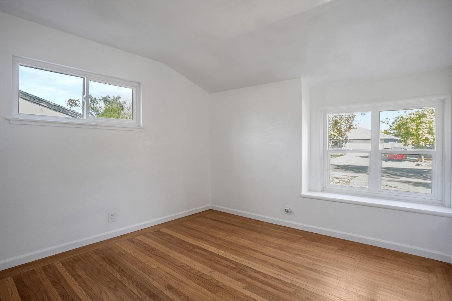 Detail Gallery Image 21 of 35 For 7378 West Pkwy, Sacramento,  CA 95823 - 3 Beds | 2 Baths