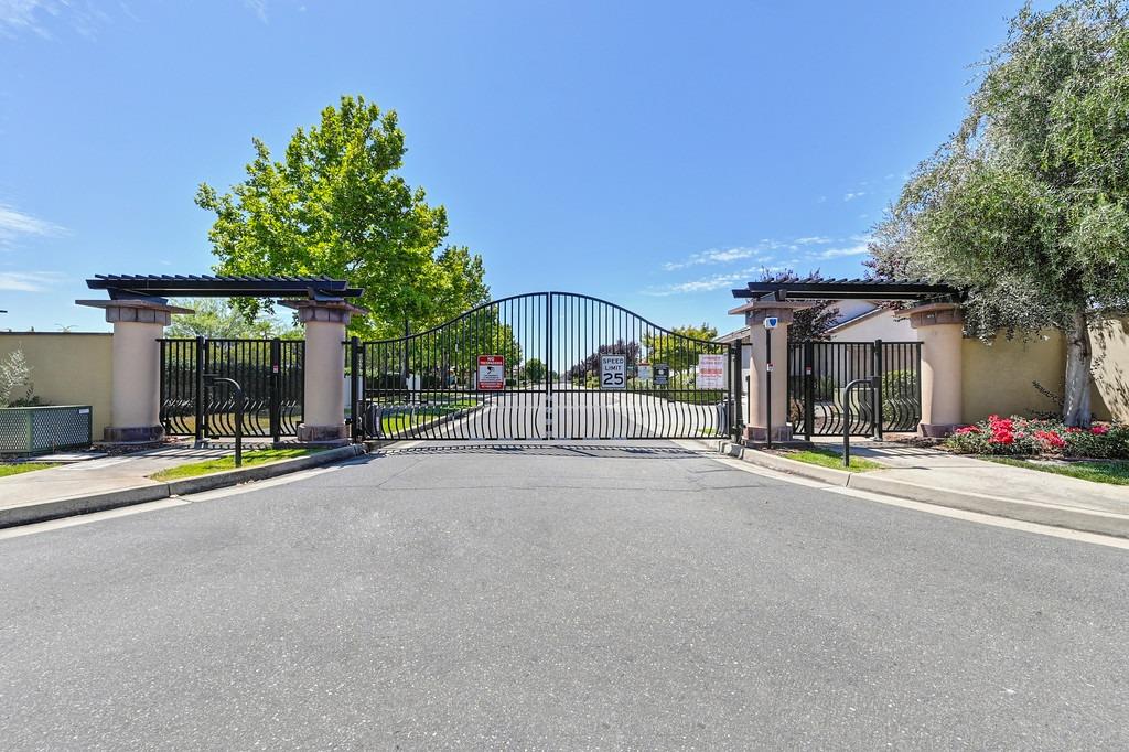 Detail Gallery Image 37 of 48 For 4132 Olga Bay Ln, Sacramento,  CA 95834 - 2 Beds | 2/1 Baths