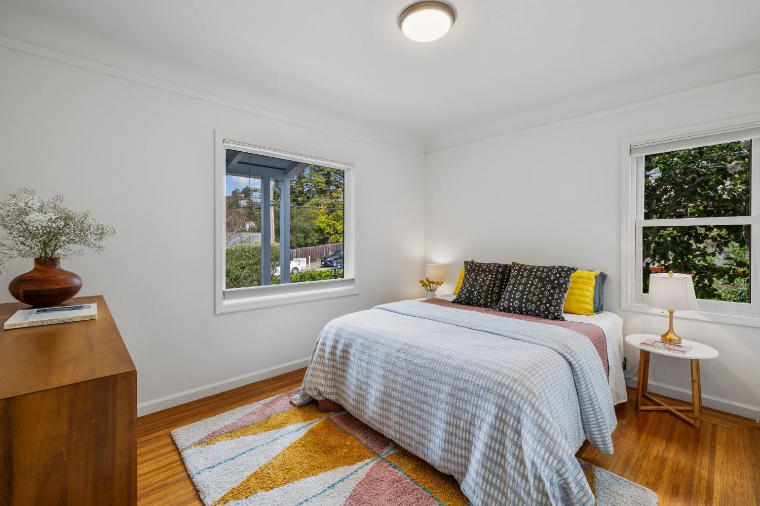 Detail Gallery Image 11 of 27 For 4224 Lincoln Ave, Oakland,  CA 94602 - 3 Beds | 2 Baths