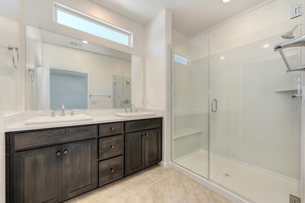 Detail Gallery Image 33 of 38 For 8361 Luan Way, Elk Grove,  CA 95757 - 3 Beds | 2/1 Baths