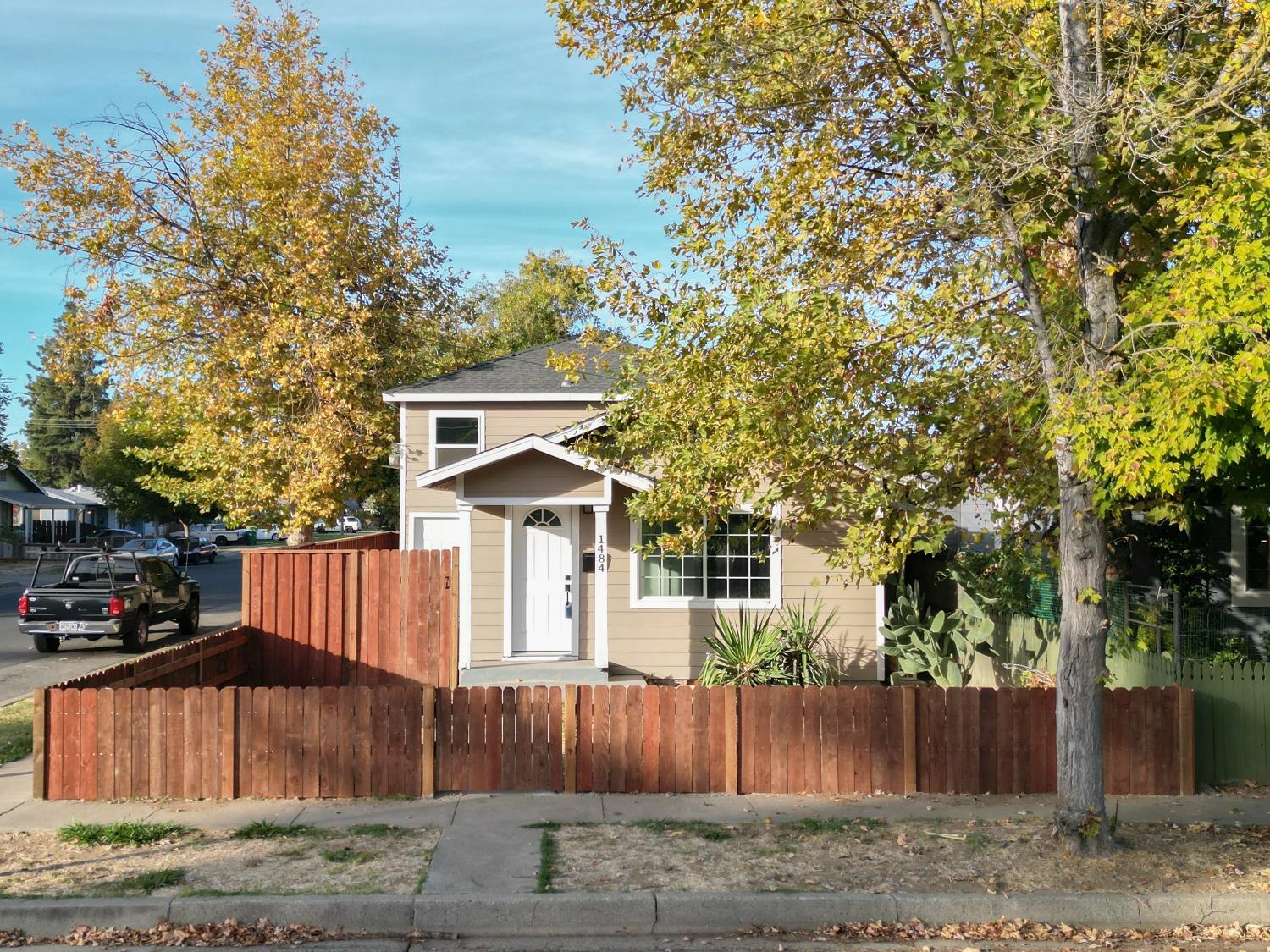 Detail Gallery Image 1 of 68 For 1484 Peach St, Gridley,  CA 95948 - 4 Beds | 2/1 Baths