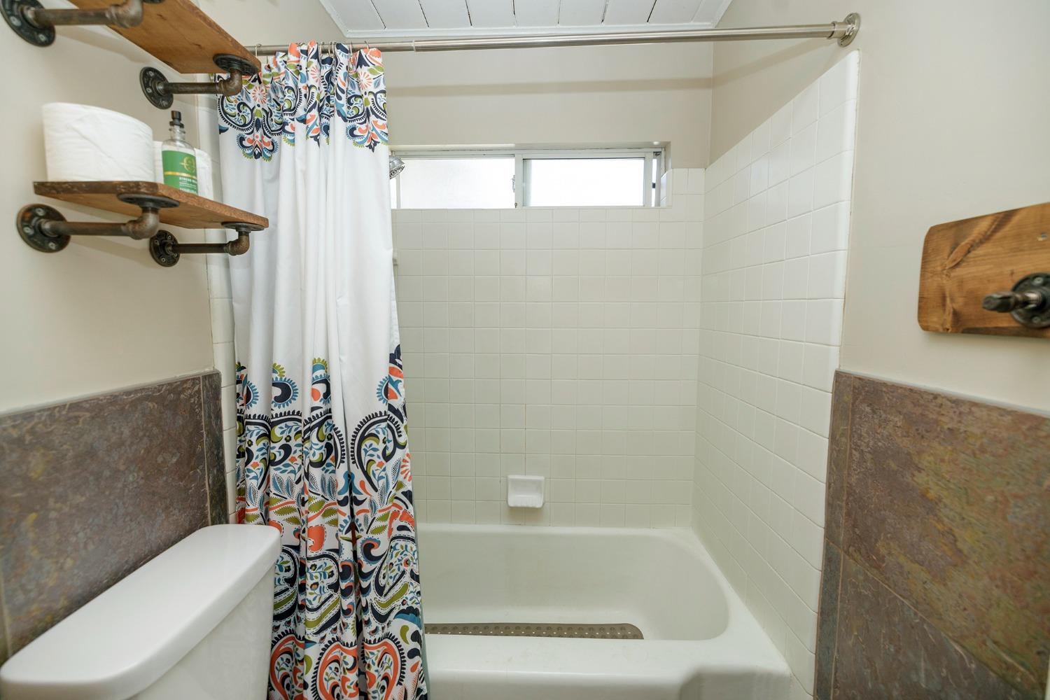 Detail Gallery Image 33 of 51 For 118 Blankenship Ave, Oakdale,  CA 95361 - 3 Beds | 1 Baths