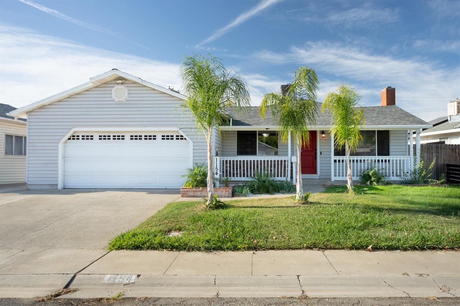 Detail Gallery Image 1 of 54 For 1154 Rideout Way, Marysville,  CA 95901 - 3 Beds | 2 Baths