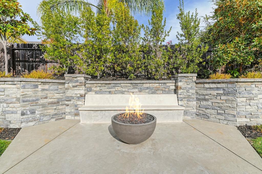 Detail Gallery Image 22 of 65 For 6024 Barnside Pl, Roseville,  CA 95747 - 5 Beds | 4/1 Baths