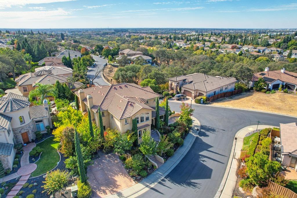 Detail Gallery Image 96 of 99 For 100 Roberts Pl, Roseville,  CA 95661 - 5 Beds | 4/1 Baths