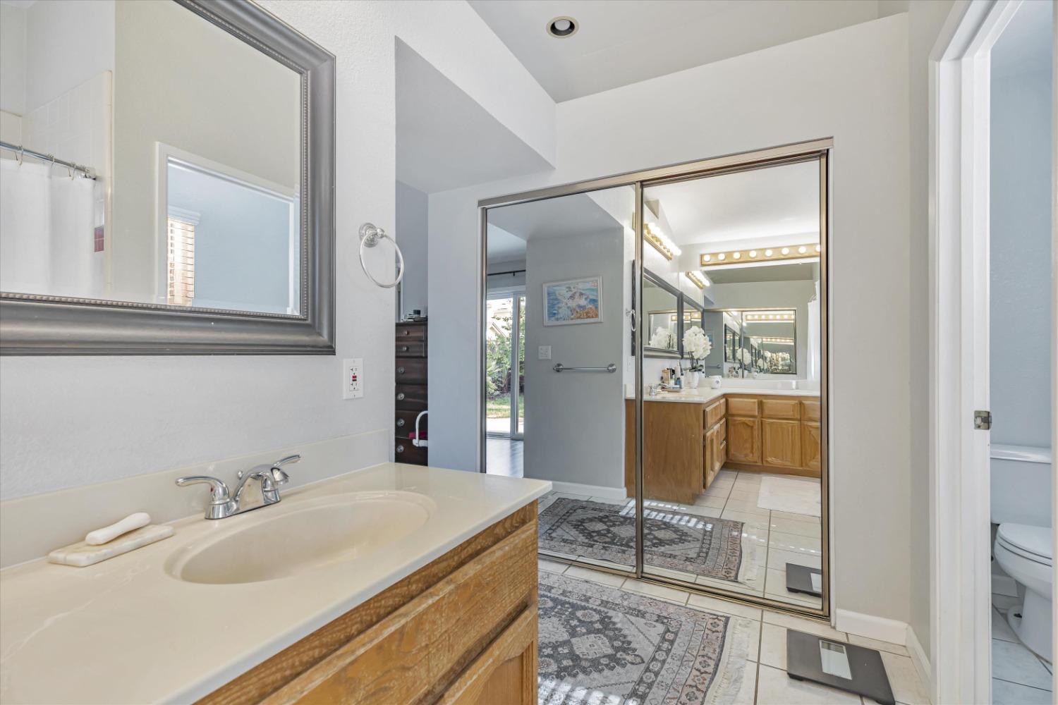 Detail Gallery Image 25 of 39 For 8090 Hawick Way, Sacramento,  CA 95829 - 3 Beds | 2 Baths