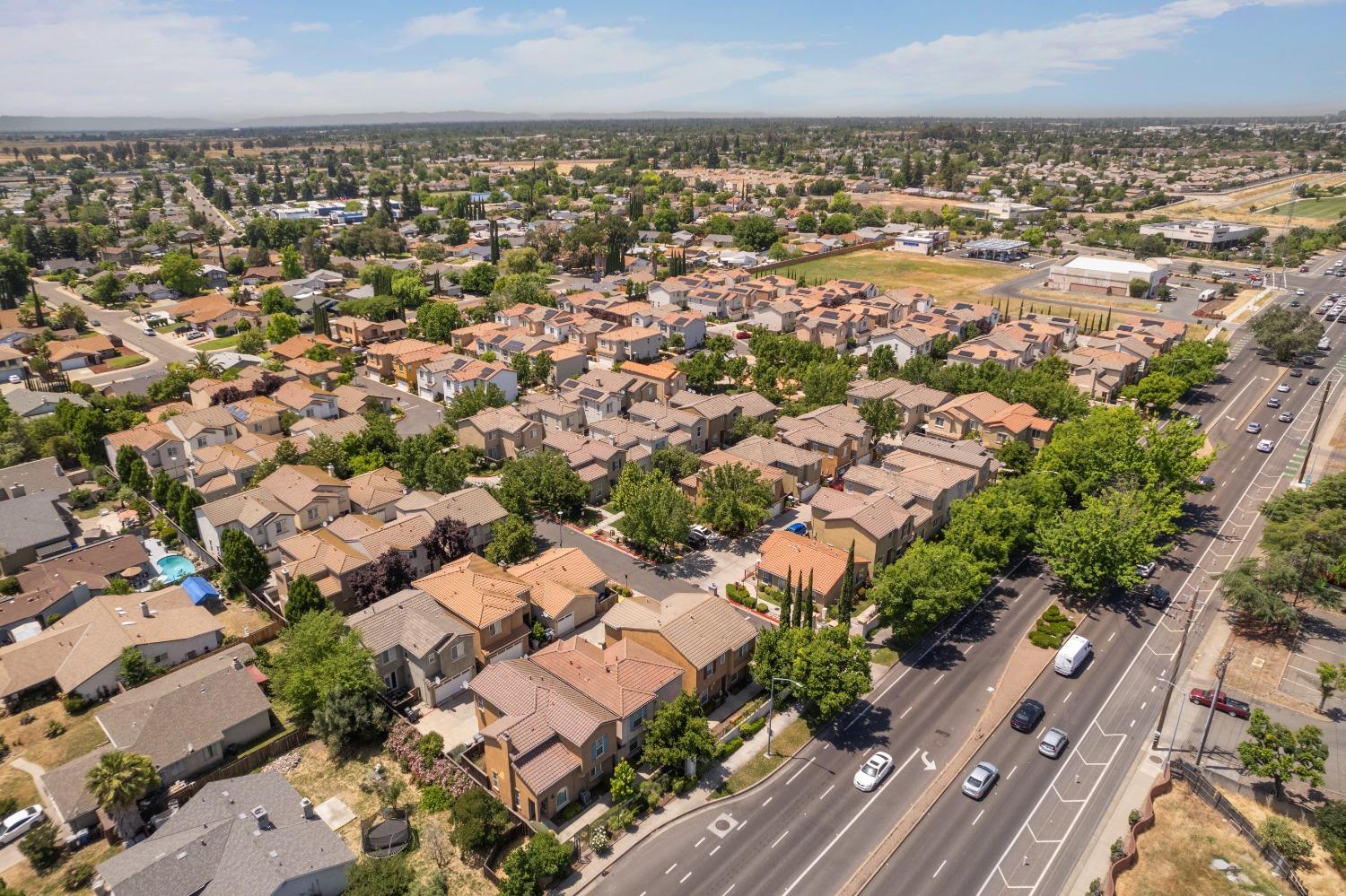 Detail Gallery Image 54 of 61 For 7880 Abramo Walk, Sacramento,  CA 95823 - 3 Beds | 2/1 Baths