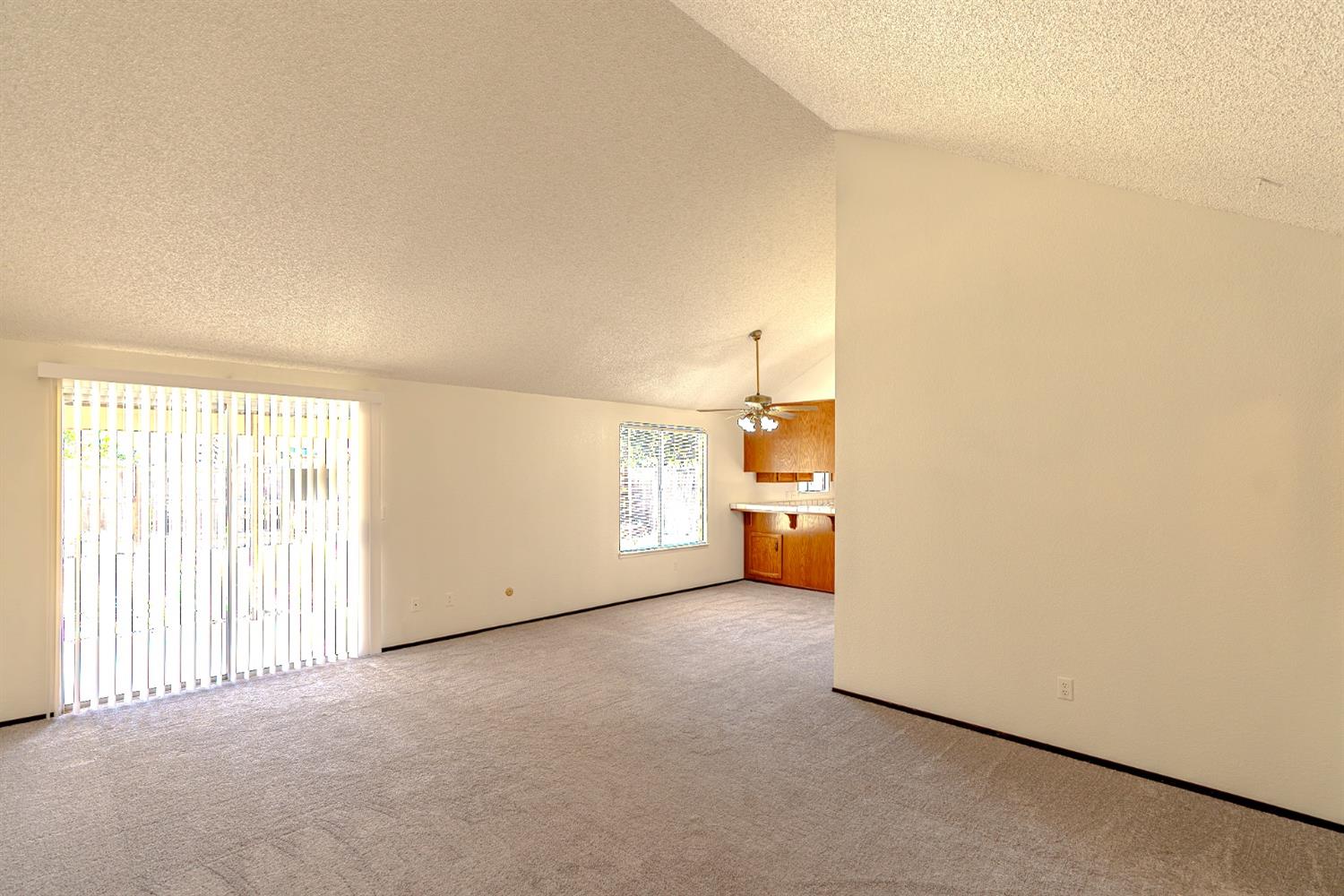 Detail Gallery Image 16 of 21 For 2773 Riverbend Dr, Modesto,  CA 95351 - 3 Beds | 2 Baths