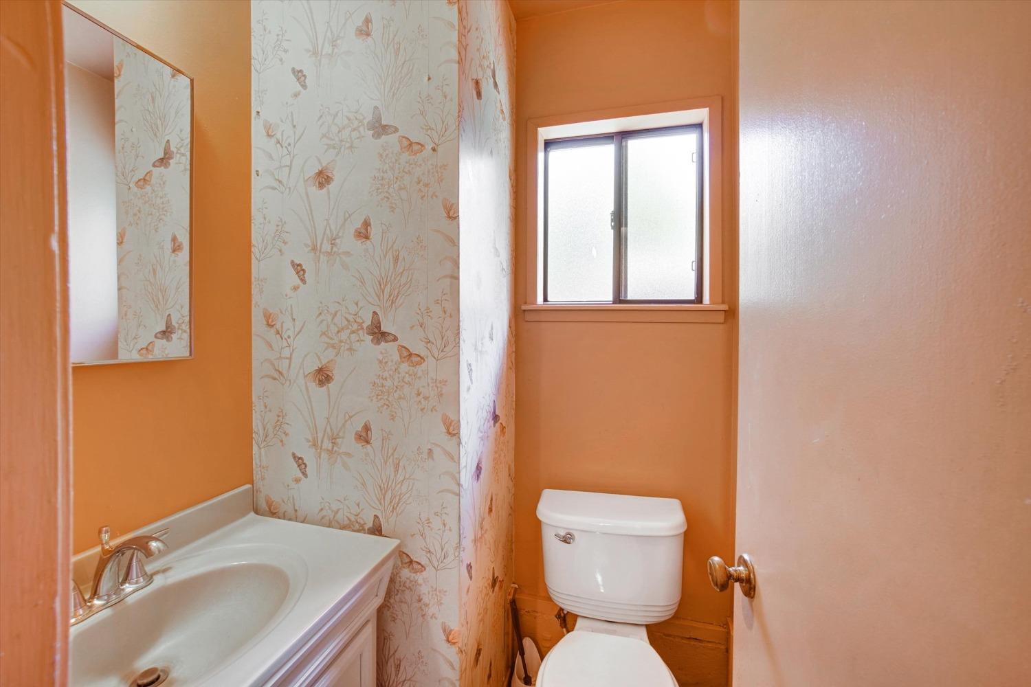 Detail Gallery Image 17 of 32 For 3771 N Edge Dr, Sacramento,  CA 95821 - 2 Beds | 1/1 Baths