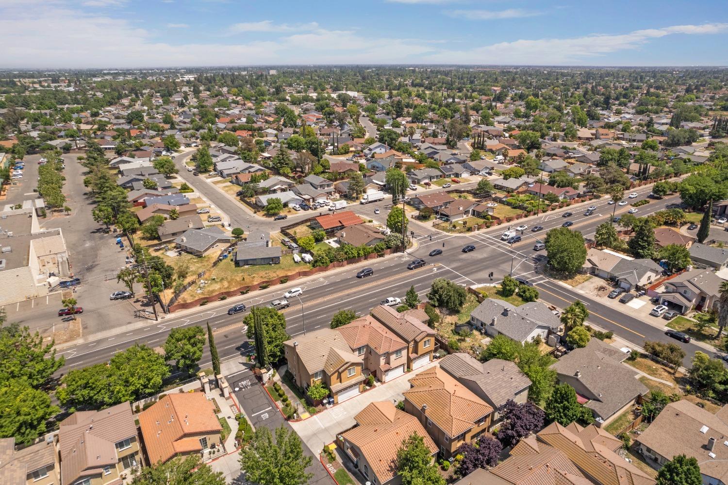 Detail Gallery Image 52 of 61 For 7880 Abramo Walk, Sacramento,  CA 95823 - 3 Beds | 2/1 Baths