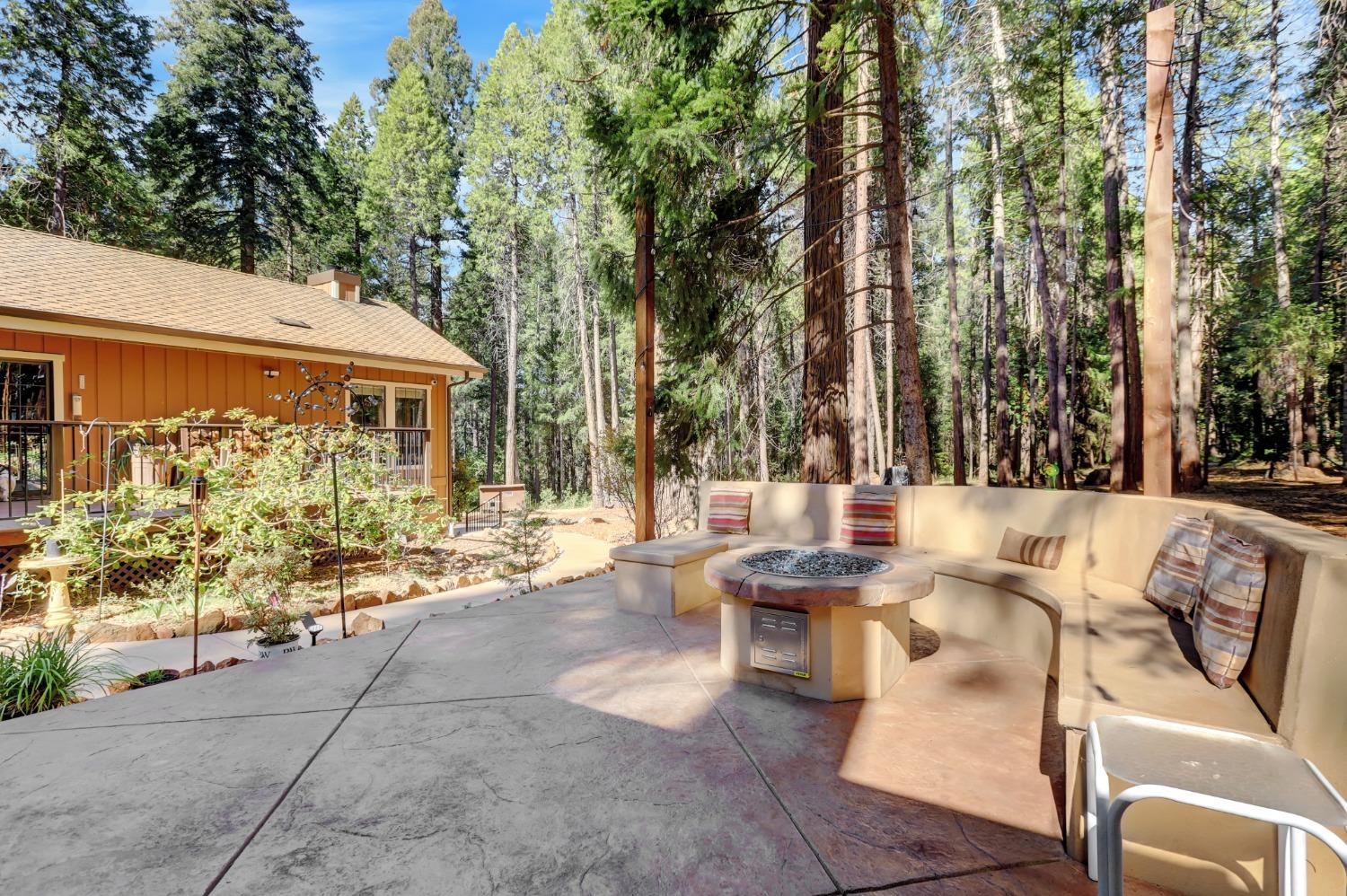 Detail Gallery Image 66 of 95 For 13094 Tranquility Ln, Nevada City,  CA 95959 - 2 Beds | 2 Baths