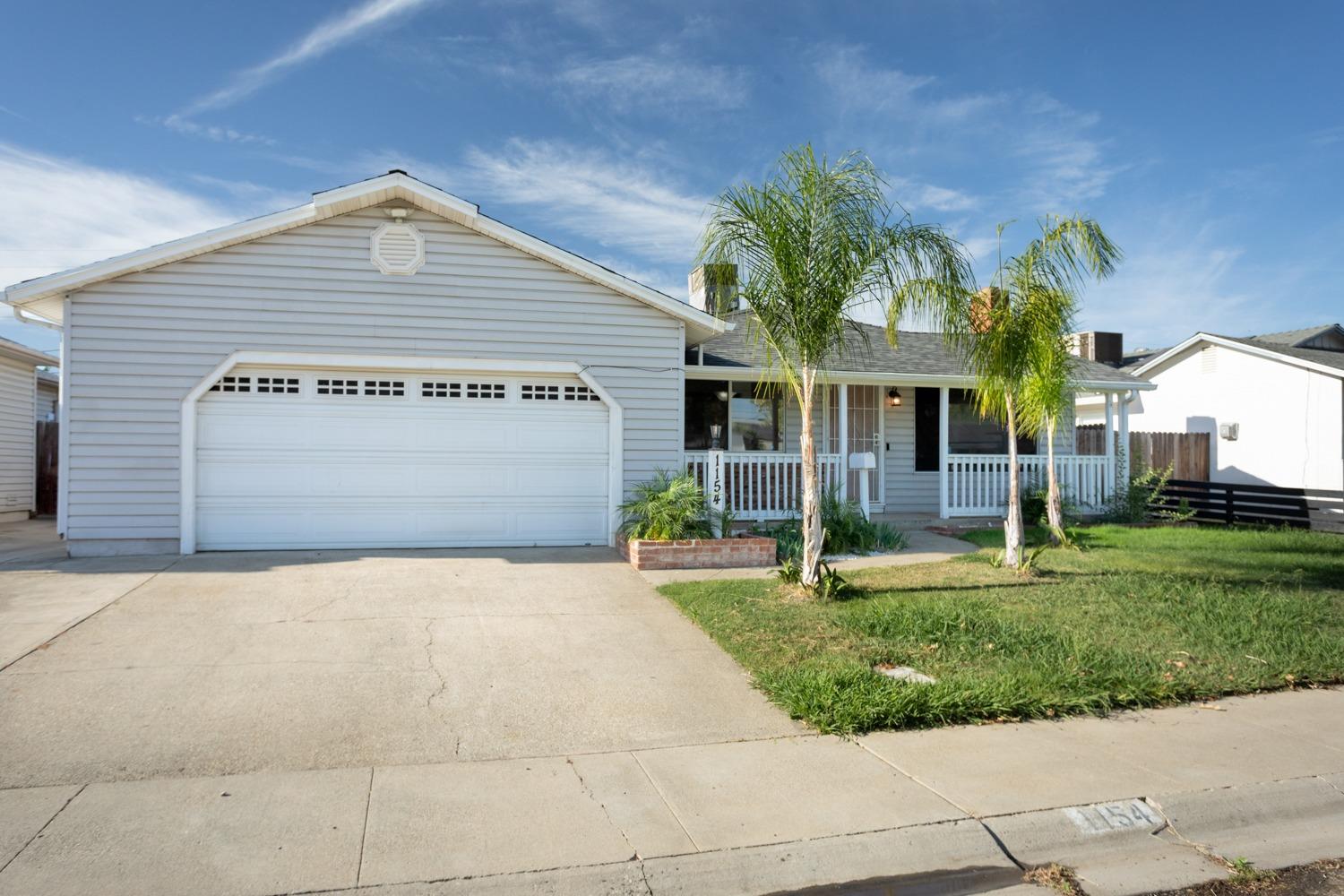 Detail Gallery Image 2 of 54 For 1154 Rideout Way, Marysville,  CA 95901 - 3 Beds | 2 Baths