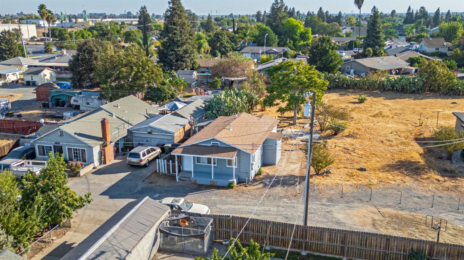 Rocky Lane, Riverbank, California image 39